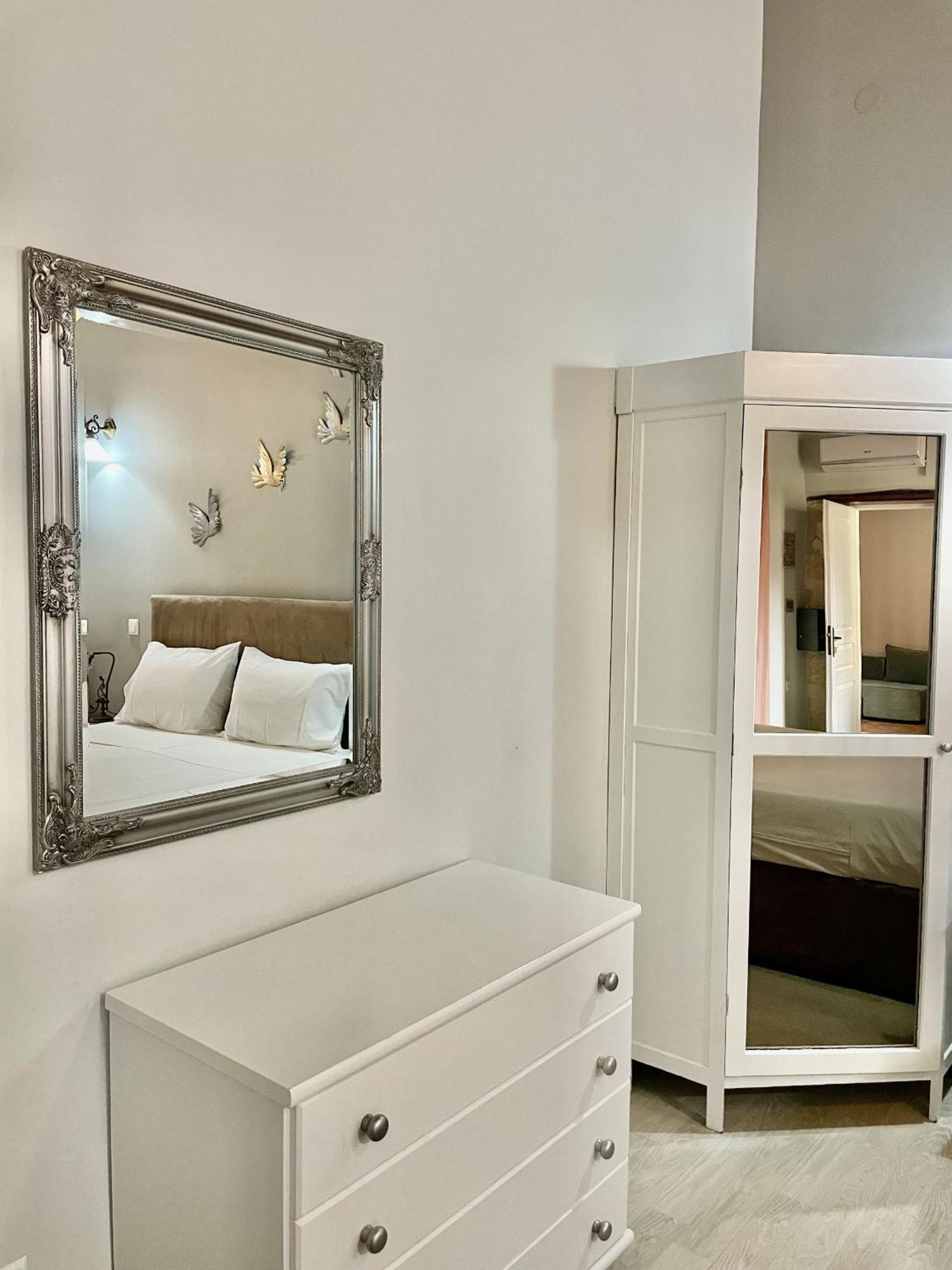 Erietta Hotell